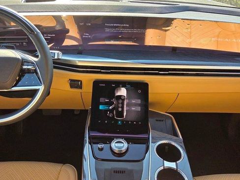 New 2025 Cadillac Escalade IQ Luxury 2 image 28