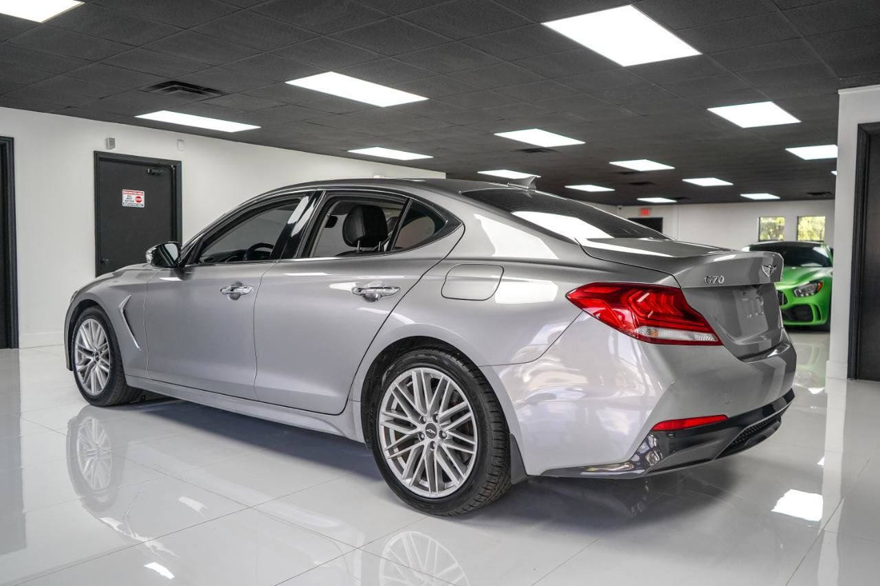 Used 2020 Genesis G70 2.0T RWD image 3