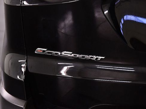 Used 2020 Ford EcoSport SES image 10