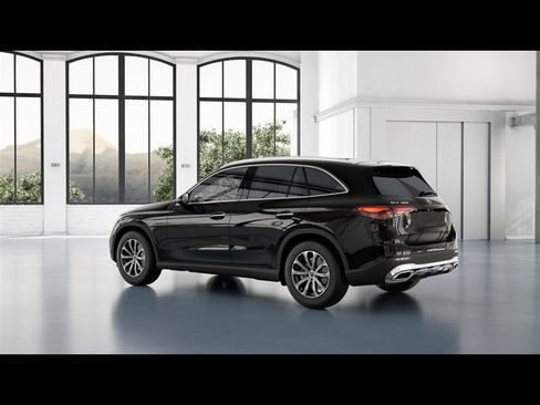 Certified 2026 Mercedes-Benz GLC 300 4MATIC image 25