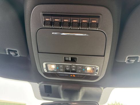 Used 2023 Ford F250 Platinum AWD/4WD image 25