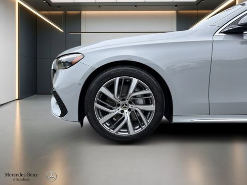 Certified 2025 Mercedes-Benz E 350 4MATIC Sedan image 7