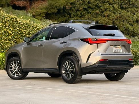 Certified 2025 Lexus NX 250 FWD w/ Premium Package image 3