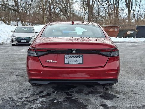 Used 2025 Honda Accord LX image 5
