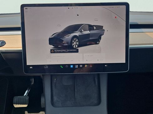 Used 2023 Tesla Model Y Long Range AWD/4WD image 19