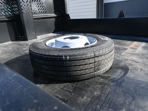 New 2024 Ford F600 4x4 Regular Cab Super Duty w/ XL Chrome Package image 36