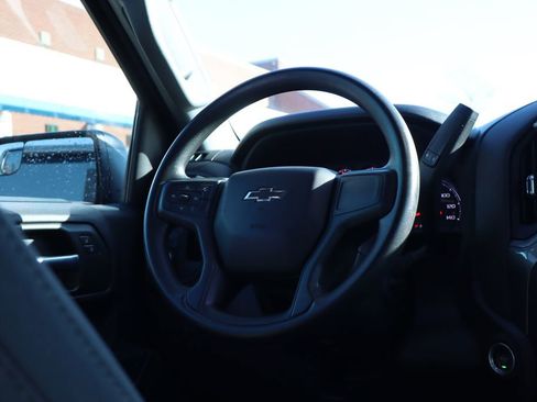 Used 2024 Chevrolet Silverado 1500 Custom Trail Boss w/ LPO, Dark Essentials Package image 44