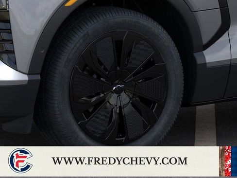 New 2026 Chevrolet Blazer EV LT image 9
