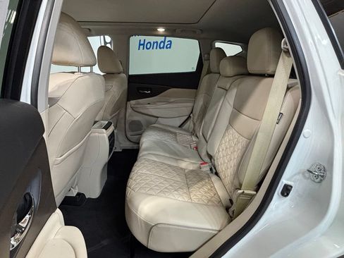 Used 2019 Nissan Murano Platinum FWD image 29