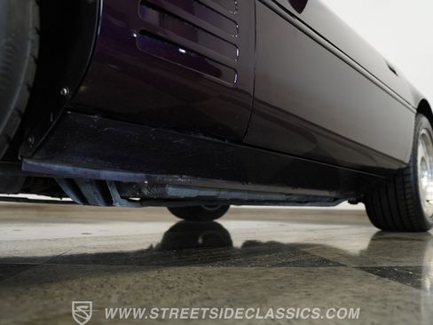 Used 1993 Chevrolet Corvette Convertible image 29