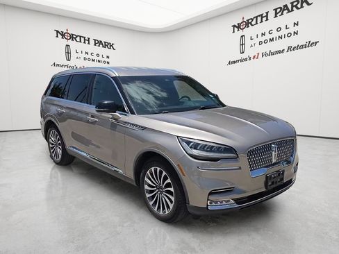 Used 2020 Lincoln Aviator Reserve w/ Elements Package Plus RWD image 7