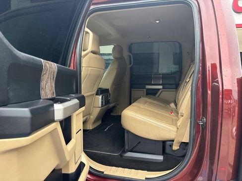 Used 2017 Ford F250 Lariat w/ Chrome Package AWD/4WD image 17