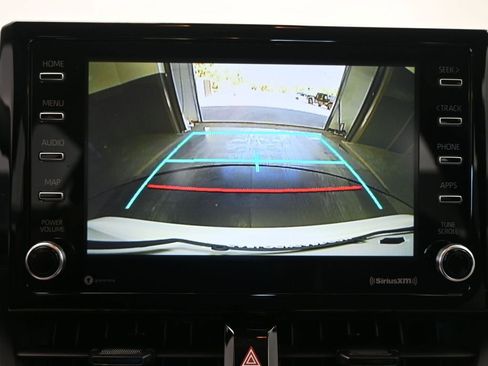 Used 2022 Toyota RAV4 XLE w/ Convenience Package image 10