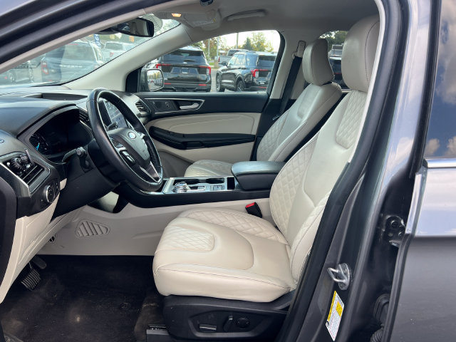 Used 2023 Ford Edge Titanium w/ Cargo Accessory Package AWD/4WD image 4