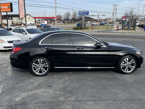 Used 2018 Mercedes-Benz C 300 Sedan image 8