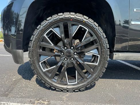 Used 2015 GMC Yukon Denali w/ Touring Package image 11