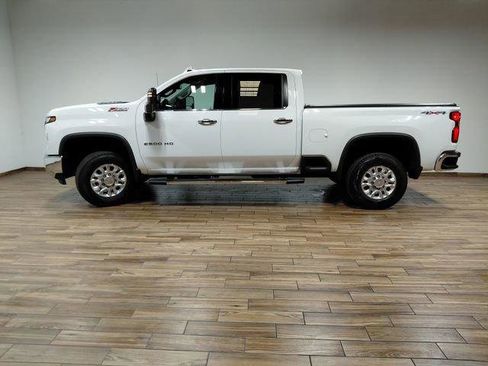 Used 2024 Chevrolet Silverado 2500 LTZ w/ LTZ Convenience Package AWD/4WD image 27
