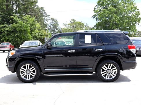 Used 2013 Toyota 4Runner Limited AWD/4WD image 4