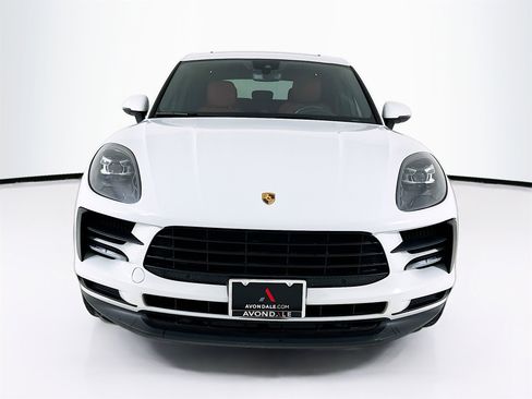 Used 2020 Porsche Macan S image 2