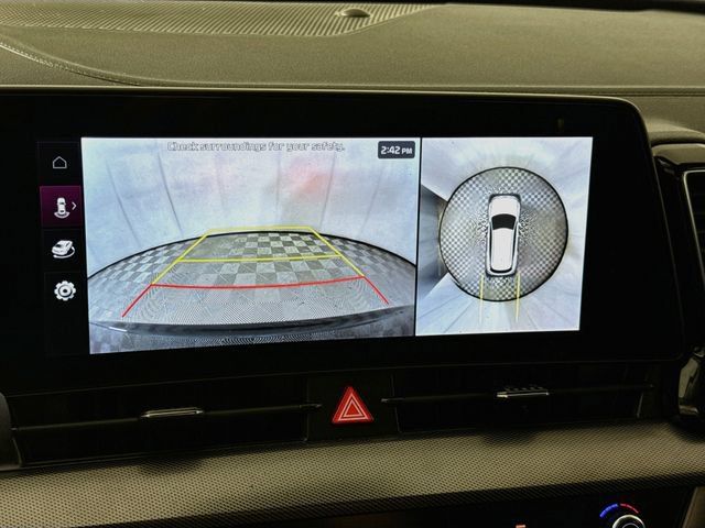 Used 2025 Kia Sportage SX FWD image 15