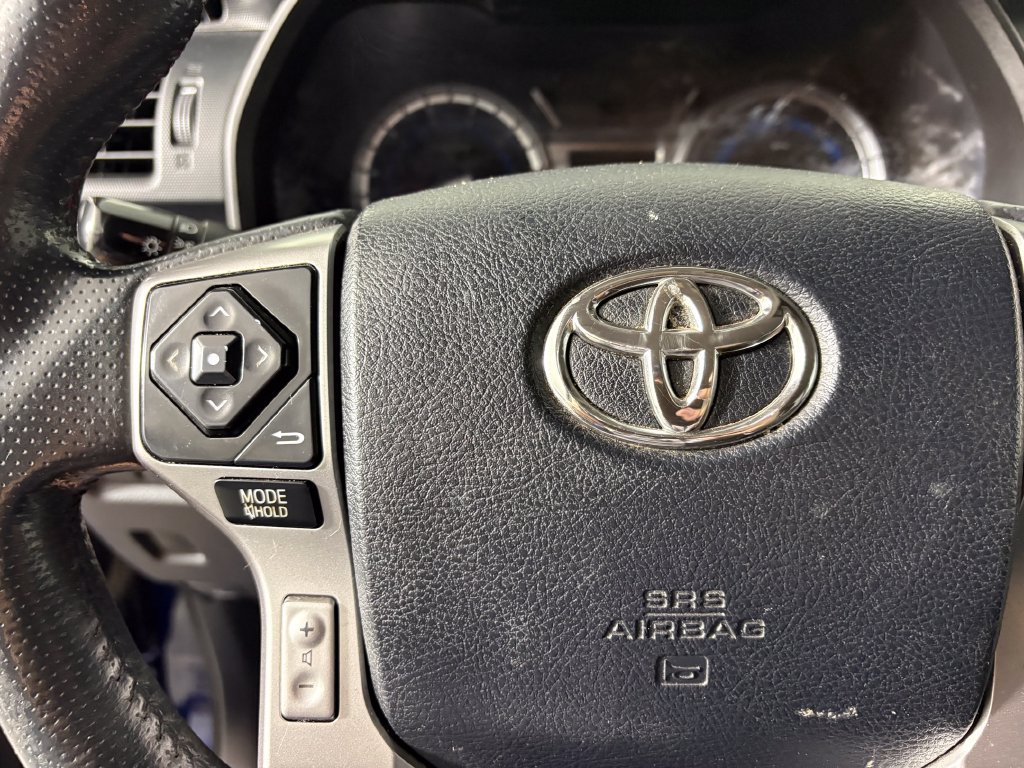 Used 2017 Toyota 4Runner SR5 Premium AWD/4WD image 22