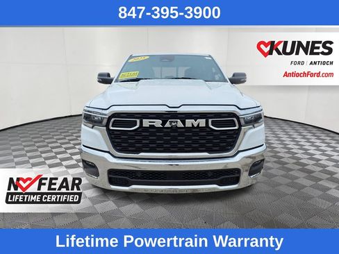 Used 2025 RAM 1500 Big Horn AWD/4WD image 2