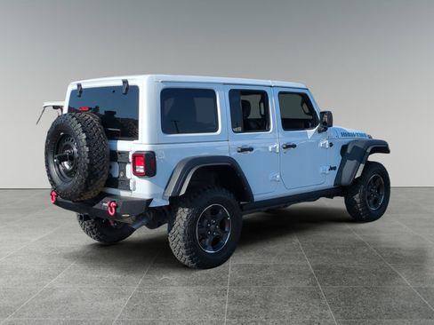 Used 2022 Jeep Wrangler Unlimited Sport image 6
