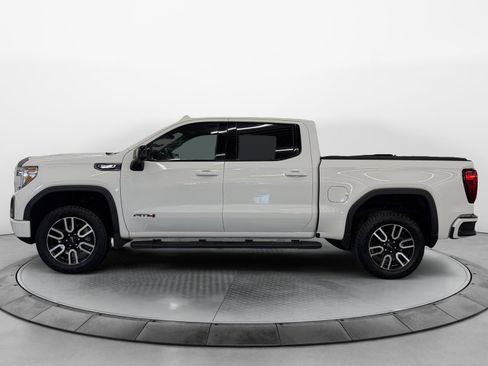 Used 2021 GMC Sierra 1500 AT4 w/ AT4 Value Package AWD/4WD image 3