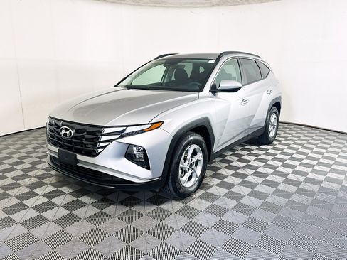 Used 2024 Hyundai Tucson SEL FWD image 7