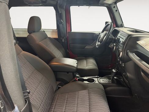 Used 2012 Jeep Wrangler Sport AWD/4WD image 4