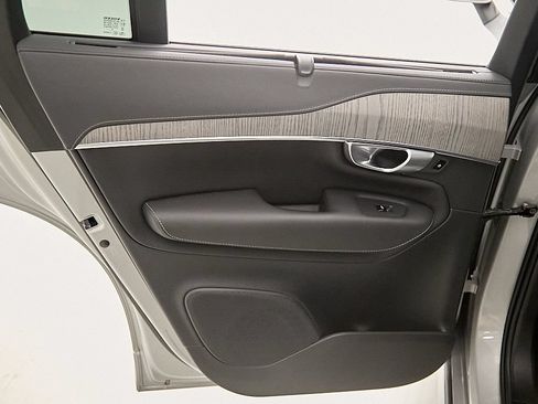 Certified 2024 Volvo XC90 T8 Ultimate w/ Protection Package Premier AWD/4WD image 21