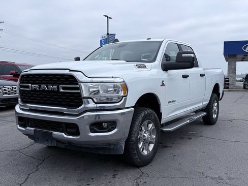 Used 2024 RAM 2500 Big Horn w/ Off Road Package image 3