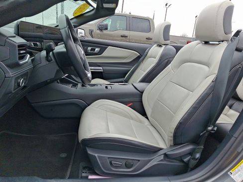 Used 2024 Ford Mustang Premium RWD image 13