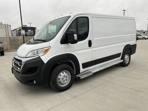 Used 2023 RAM ProMaster 2500 image 7