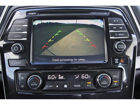 Used 2018 Nissan Maxima 3.5 SV FWD image 24