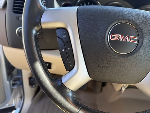 Used 2014 GMC Sierra 3500 SLE w/ HD SLE Premium Package AWD/4WD image 18