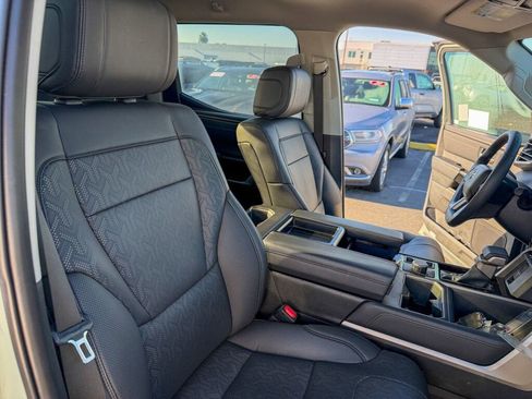 Used 2024 Toyota Tundra Limited image 26