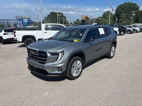 Used 2025 GMC Acadia Elevation w/ Elevation Premium Package FWD image 1