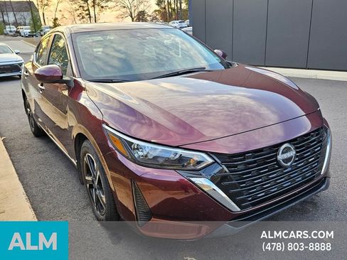 Used 2024 Nissan Sentra SV image 4