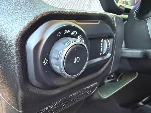 Used 2024 Jeep Wrangler Sport S image 17