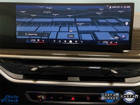 Used 2024 BMW X7 xDrive40i w/ Premium Package image 31