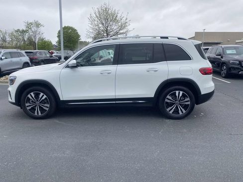 Certified 2025 Mercedes-Benz GLB 250 image 9