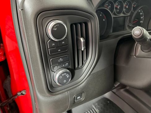 Certified 2025 GMC Sierra 2500 Pro w/ Convenience Package AWD/4WD image 26