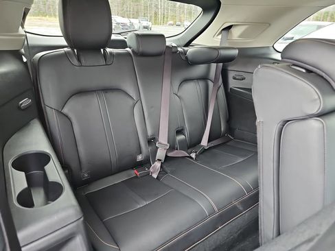 Used 2024 MAZDA CX-90 3.3 Turbo w/ Preferred Plus image 15