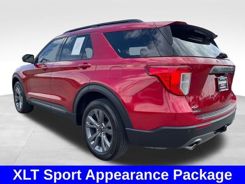 Used 2023 Ford Explorer XLT w/ Equipment Group 202A AWD/4WD image 3