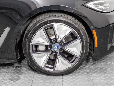 Used 2023 BMW i4 eDrive35 RWD image 34