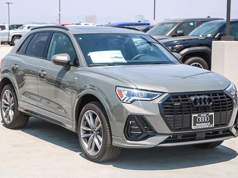 New 2025 Audi Q3 2.0T Premium image 3