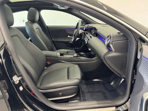 New 2025 Mercedes-Benz CLA 250 image 17