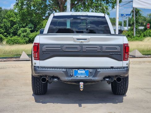 Used 2019 Ford F150 Raptor w/ Equipment Group 802A Luxury AWD/4WD image 6