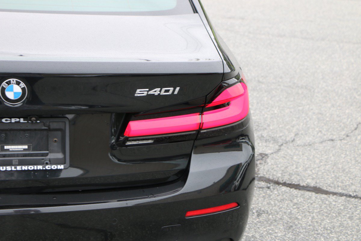 Used 2022 BMW 540i xDrive w/ Executive Package AWD/4WD image 7